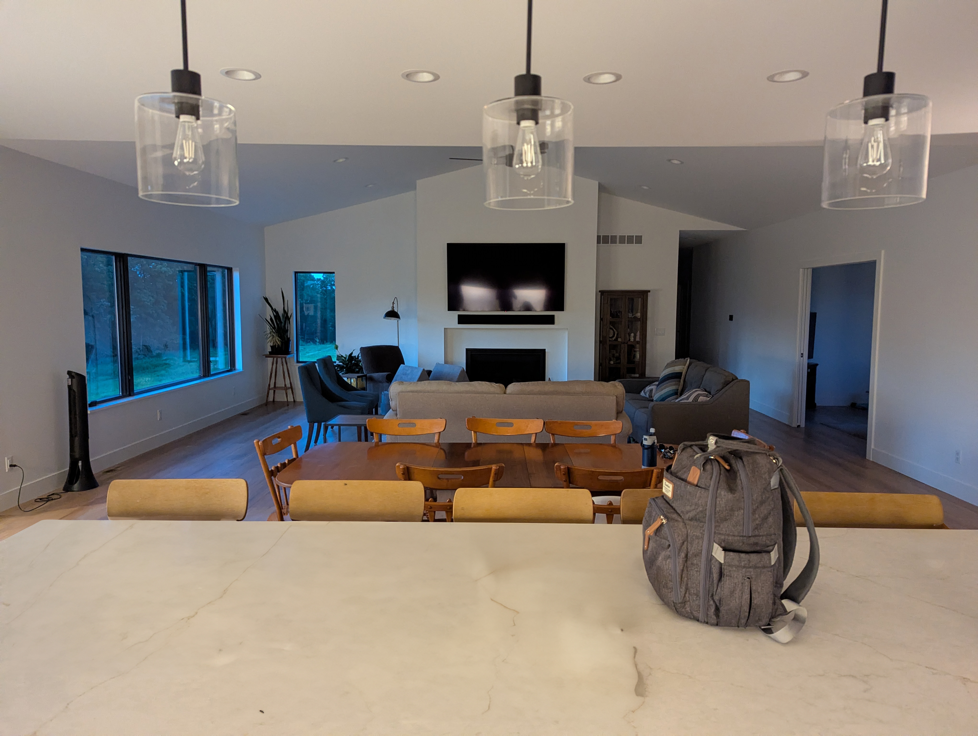 TV, fireplace, symmetry, scale